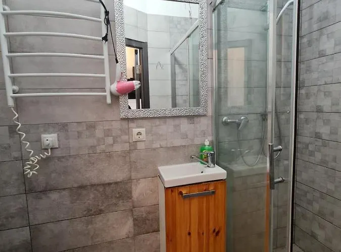 студіо личаківська 19 *